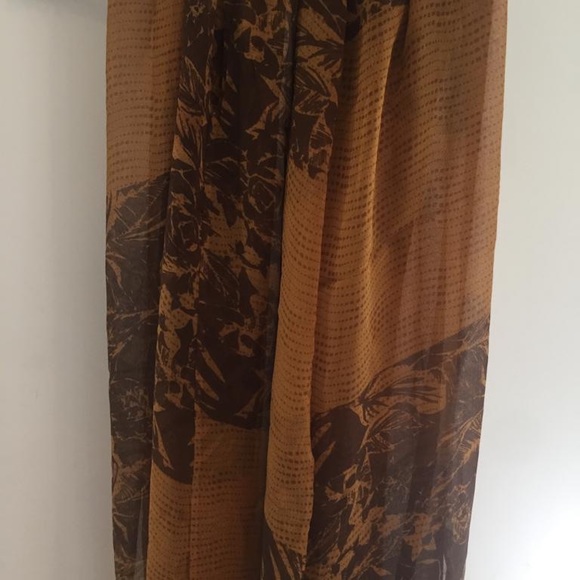 Woman’s Print Chiffon Scarf - Picture 2 of 3